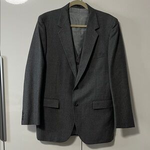 VINTAGE Classic Gray Striped Wool Blazer, Size 42-36 REG